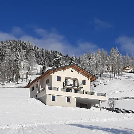 Bauernhof Burglehen 3*