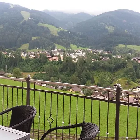 Bauernhof Burglehen Guest house